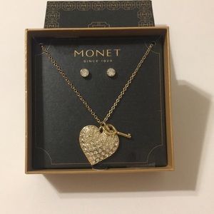 Heart necklace set